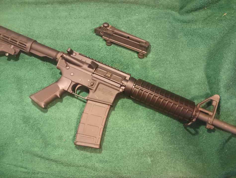 AR-15 Colt Law Enforcement Carbine AR6721