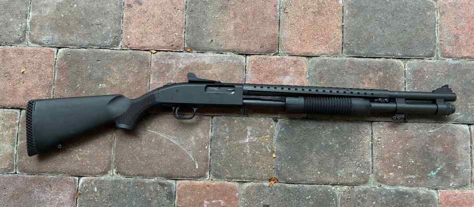 Mossberg 590